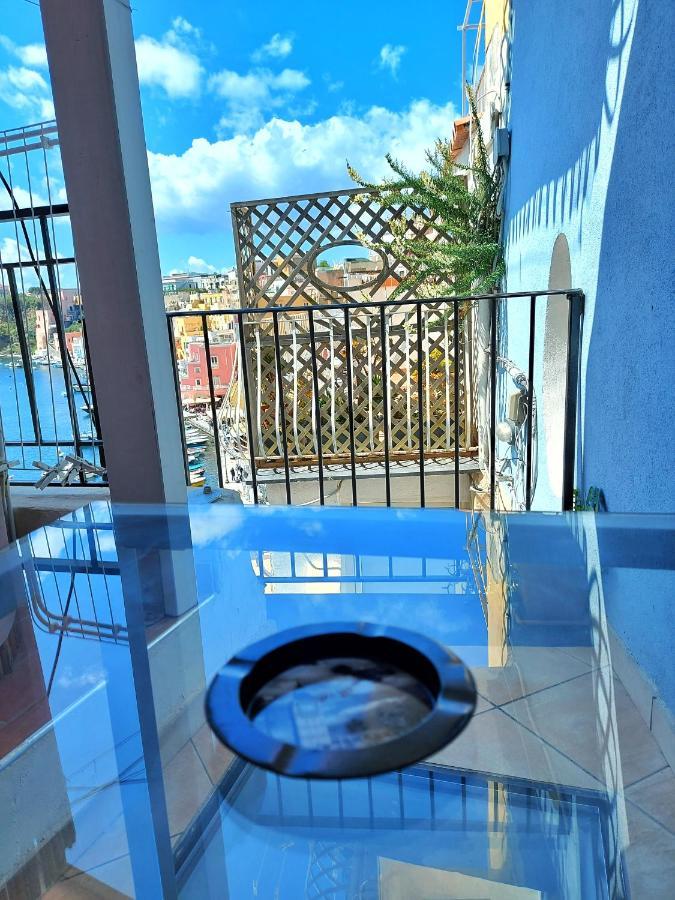 Monolocale Azzurro Procida Apartment Exterior photo
