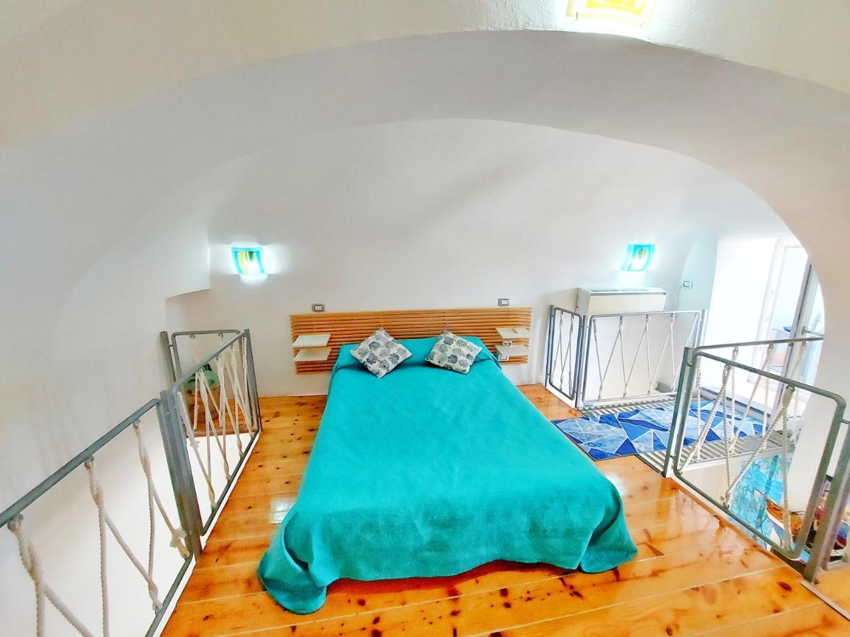 Monolocale Azzurro Procida Apartment Exterior photo