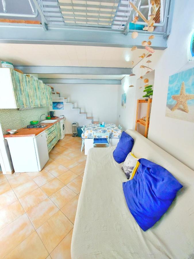 Monolocale Azzurro Procida Apartment Exterior photo